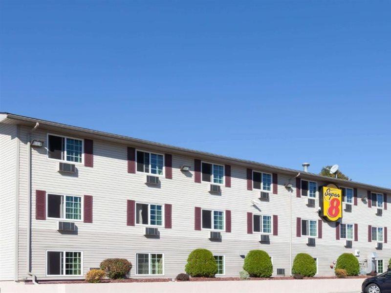 Super 8 By Wyndham Johnstown/Gloversville Exterior photo